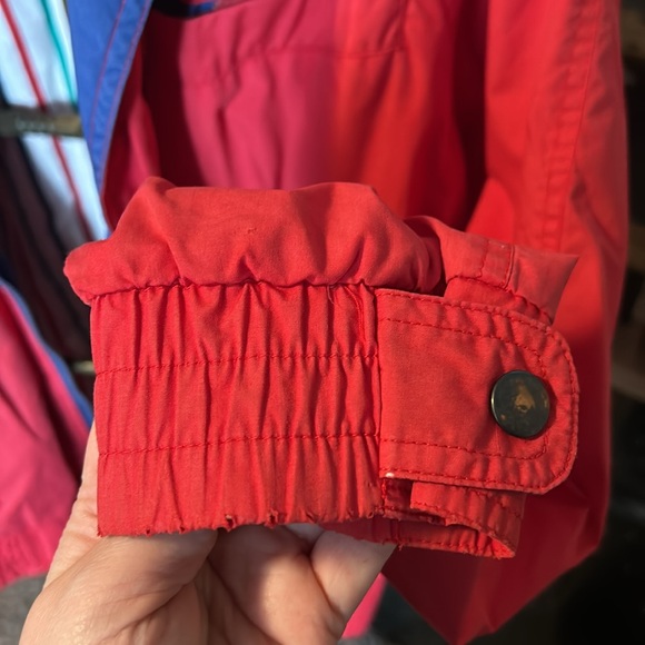 VINTAGE 80s Van Heusen Red Windbreaker Jacket with Striped Lining - Picture 6 of 12